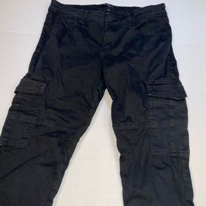 Black cargo pants!!